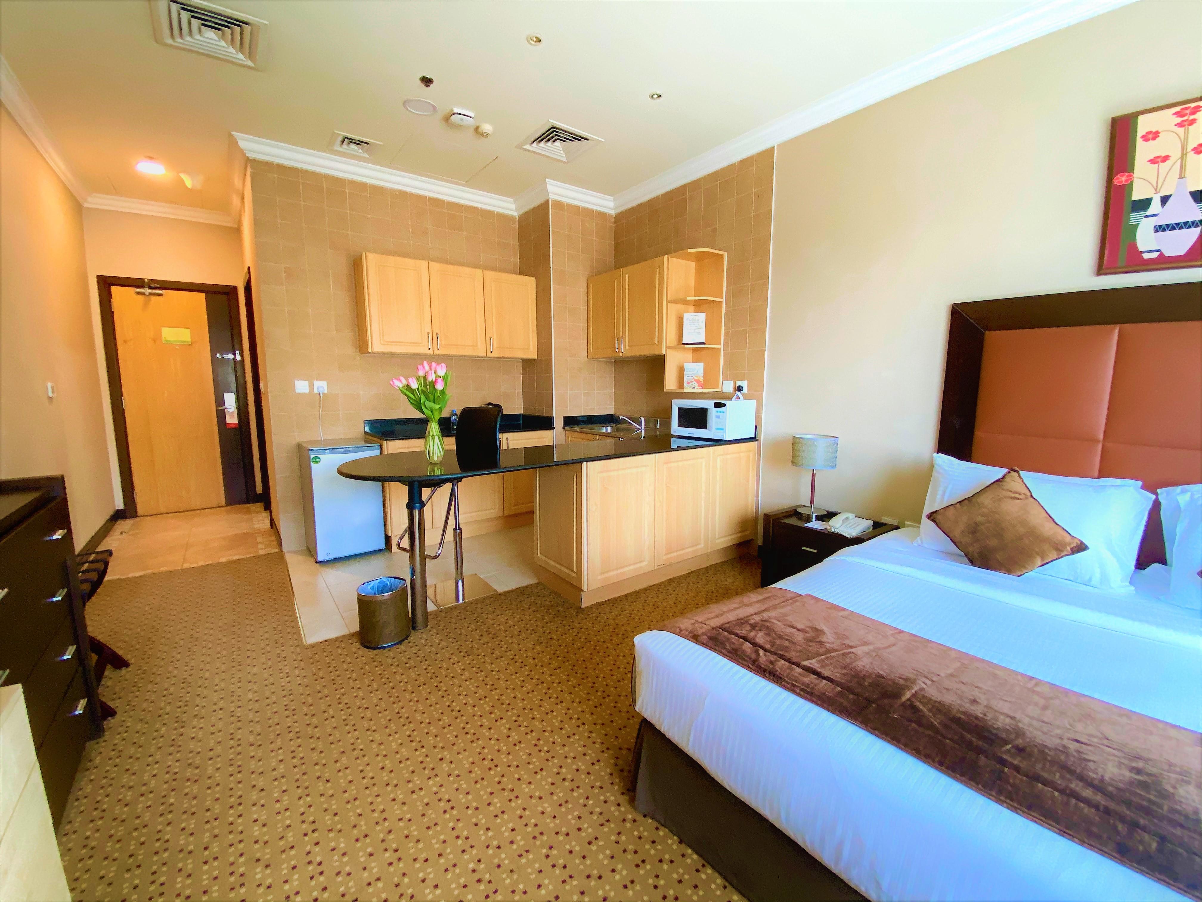 Kingsgate Hotel Doha By Millennium Hotels Екстериор снимка